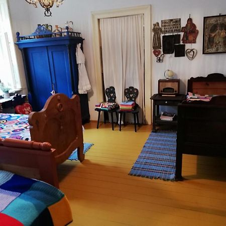 Rozmaringos Udvarhaz Dunafoldvar Exterior foto